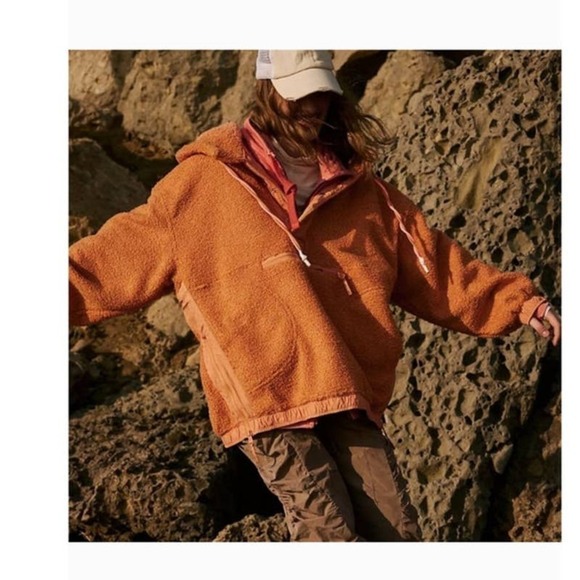 NWOT Free People Fuzzy Was She Fleece Pullover Cooper size XS - Picture 4 of 11